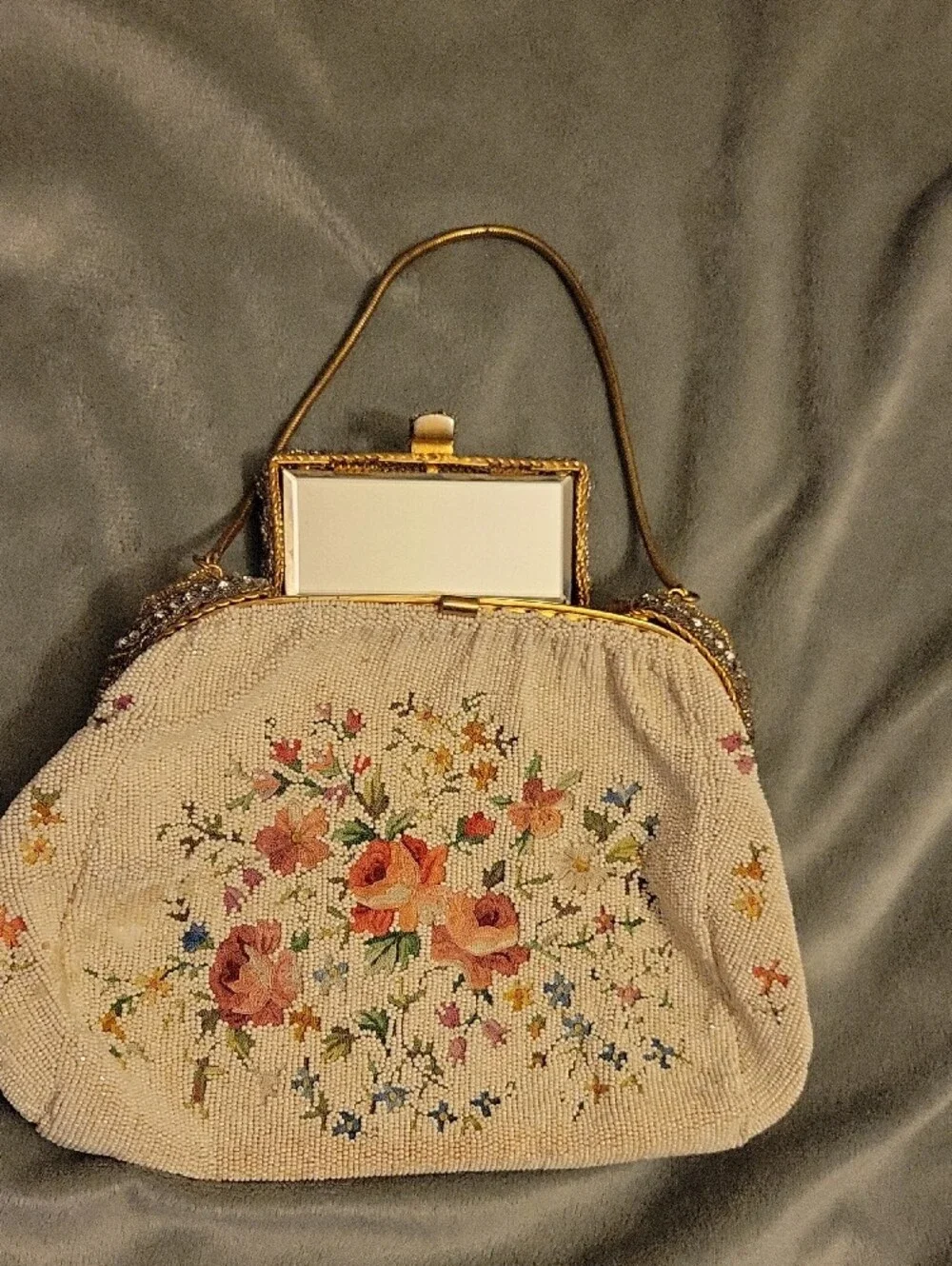 Handmade Vintage Embellished Floral Beaded Handbag - Cream